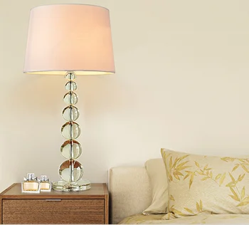 O generație de cristal lampă de birou lampa de podea dormitor lampă de noptieră lampă de cristal camera de zi dormitor lampa en-gros